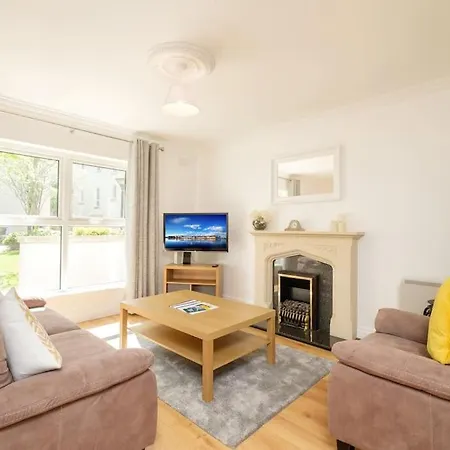 Apartmán Stylish & Modern 6-bed Townhouse W/parking