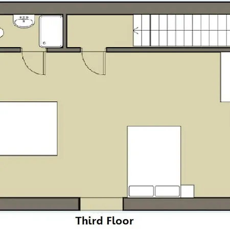 Stylish & Modern 6-bed Townhouse W/parking