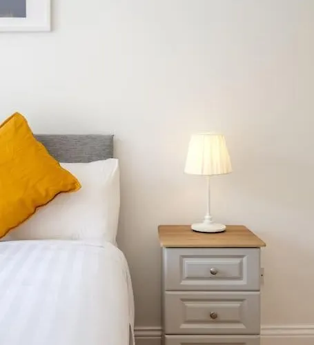 Stylish & Modern 6-bed Townhouse W/parking Lejlighed *