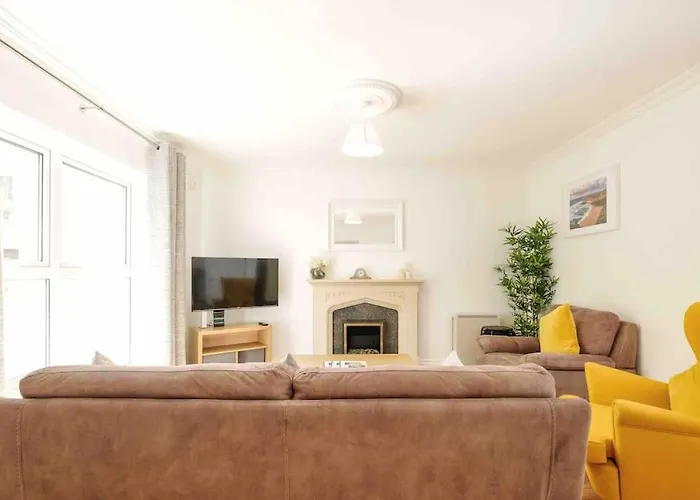 Lejlighed Stylish & Modern 6-bed Townhouse W/parking *